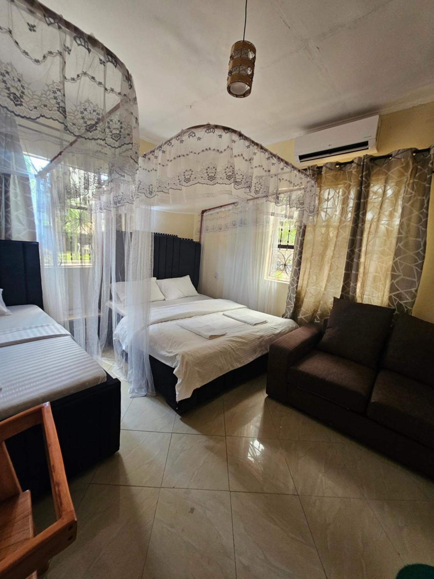 B-More Comfort Stay Boma la Ngombe 외부 사진